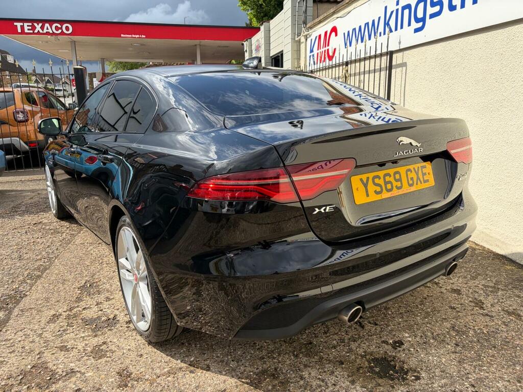Jaguar XE Saloon 2.0 P250i Hse Euro 6 Ss 20196 YS69GXE Black #6