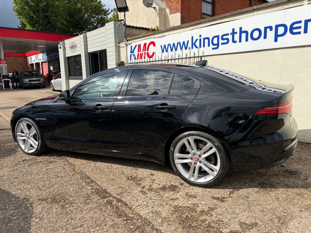 Jaguar XE Saloon 2.0 P250i Hse Euro 6 Ss 20196 YS69GXE Black #4