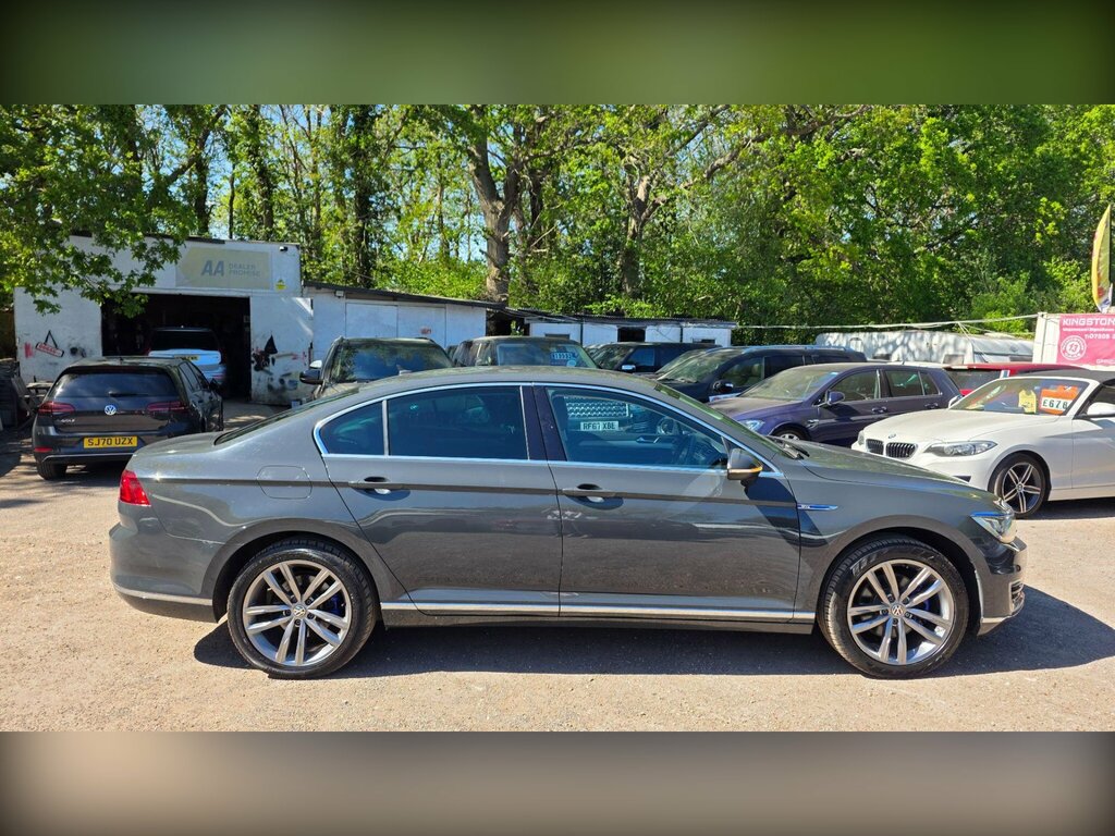 Volkswagen Passat 1.4 Tsi Gte Dsg Euro 6 Ss YD18HSV Grey #2