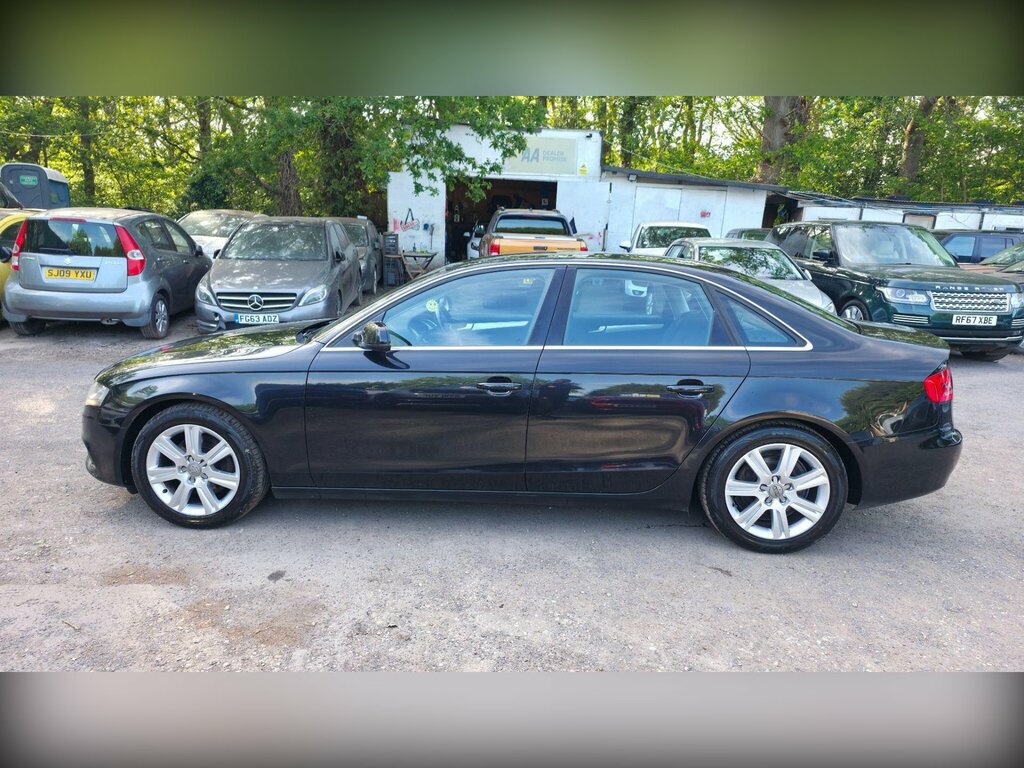 Audi A4 2.0 Tdi Se Euro 5 Ss ML61AOR Black #3