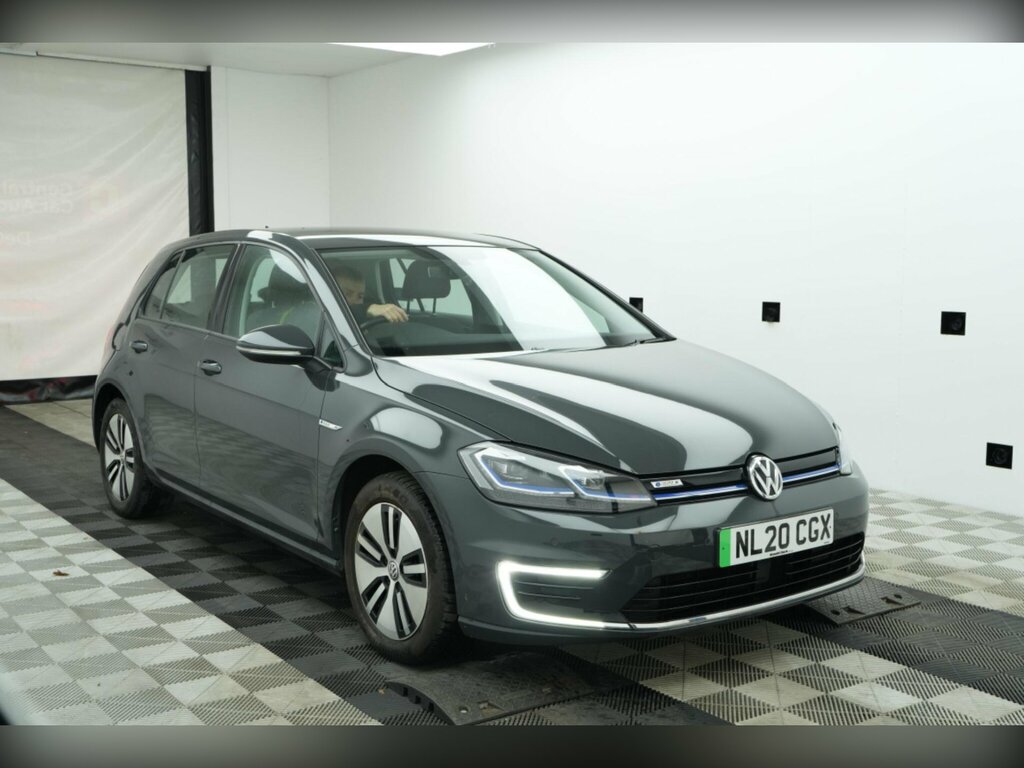 Volkswagen e-Golf 35.8Kwh E-golf Grey