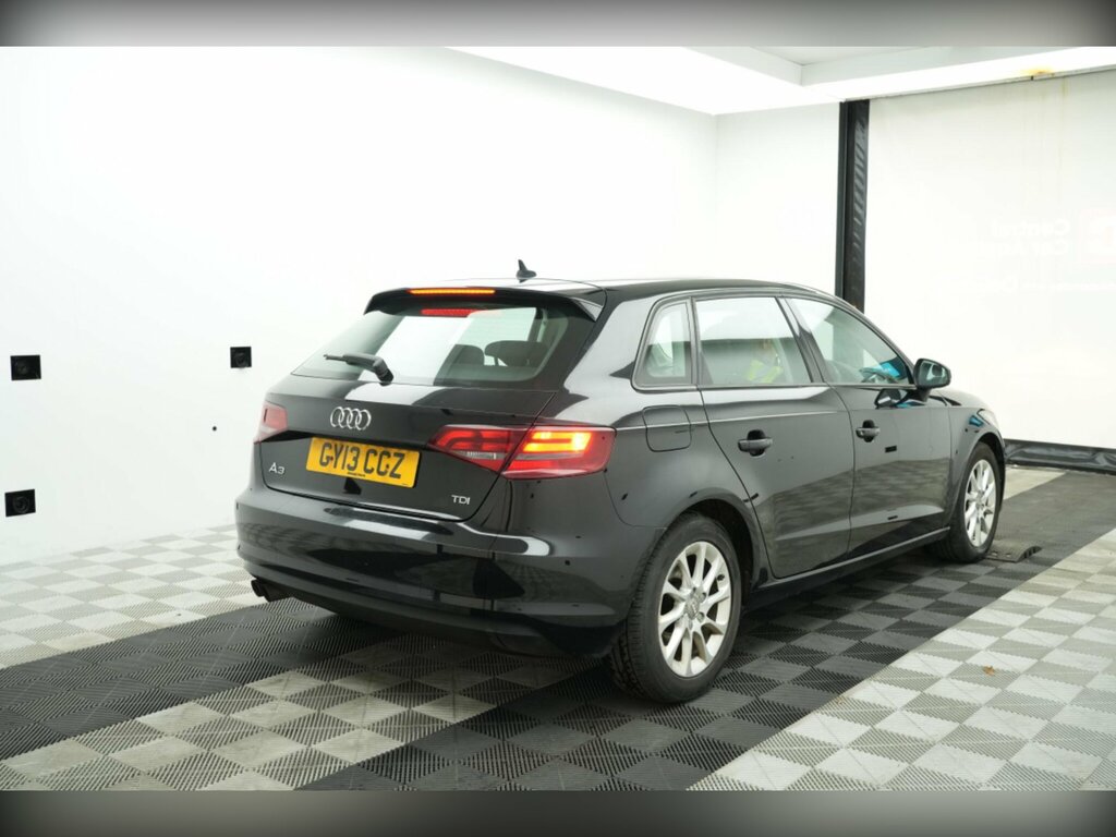 Audi A3 2.0 Tdi Se Sportback Euro 5 Ss GY13CCZ Black #3