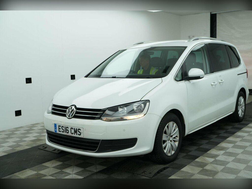 Volkswagen Sharan 2.0 Tdi Bluemotion Tech Se Dsg Euro 6 Ss White #2