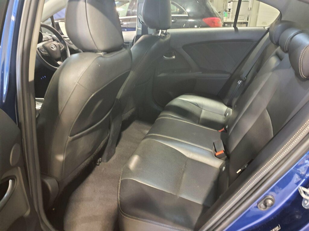 Toyota Avensis Active D-4d  #9