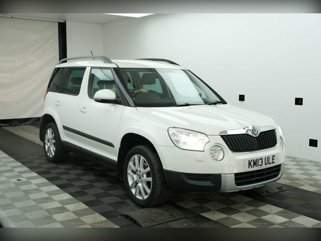 Skoda Yeti 2.0 Tdi Elegance Dsg 4Wd Euro 5 White #2