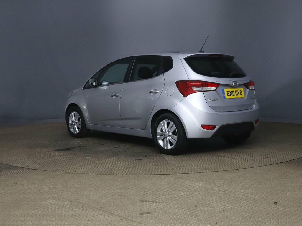 Hyundai Ix20 1.6 Style Euro 5 Silver #4