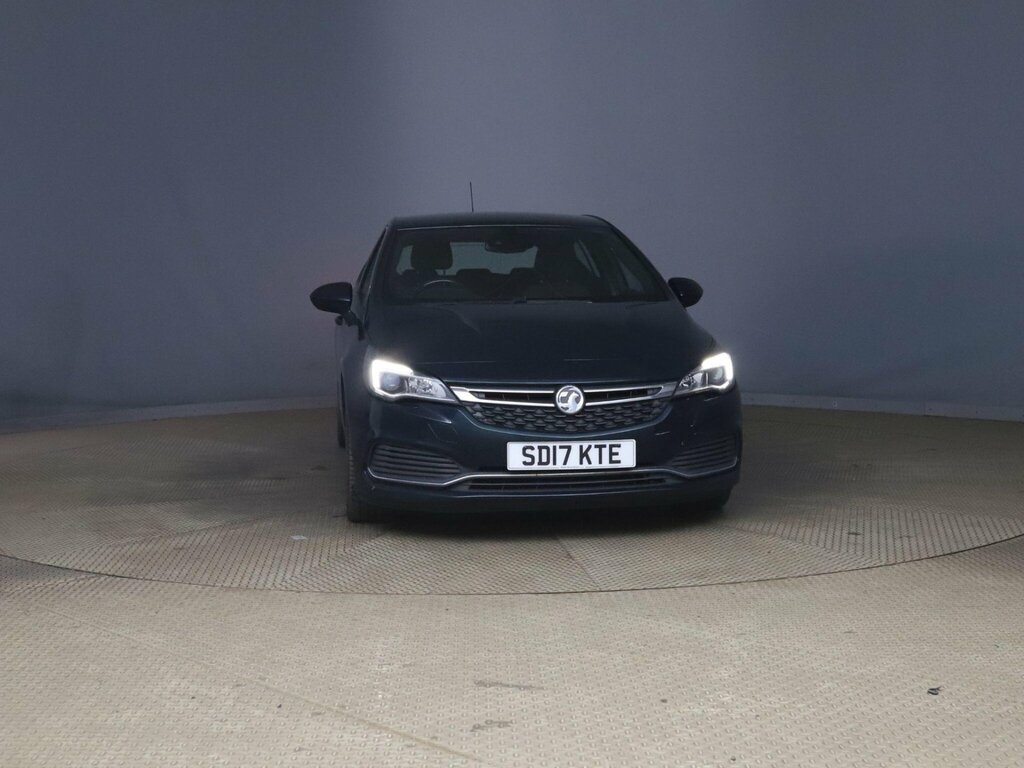 Vauxhall Astra 1.6 Cdti Blueinjection Sri VX Line Euro 6 Ss SD17KTE Green #3