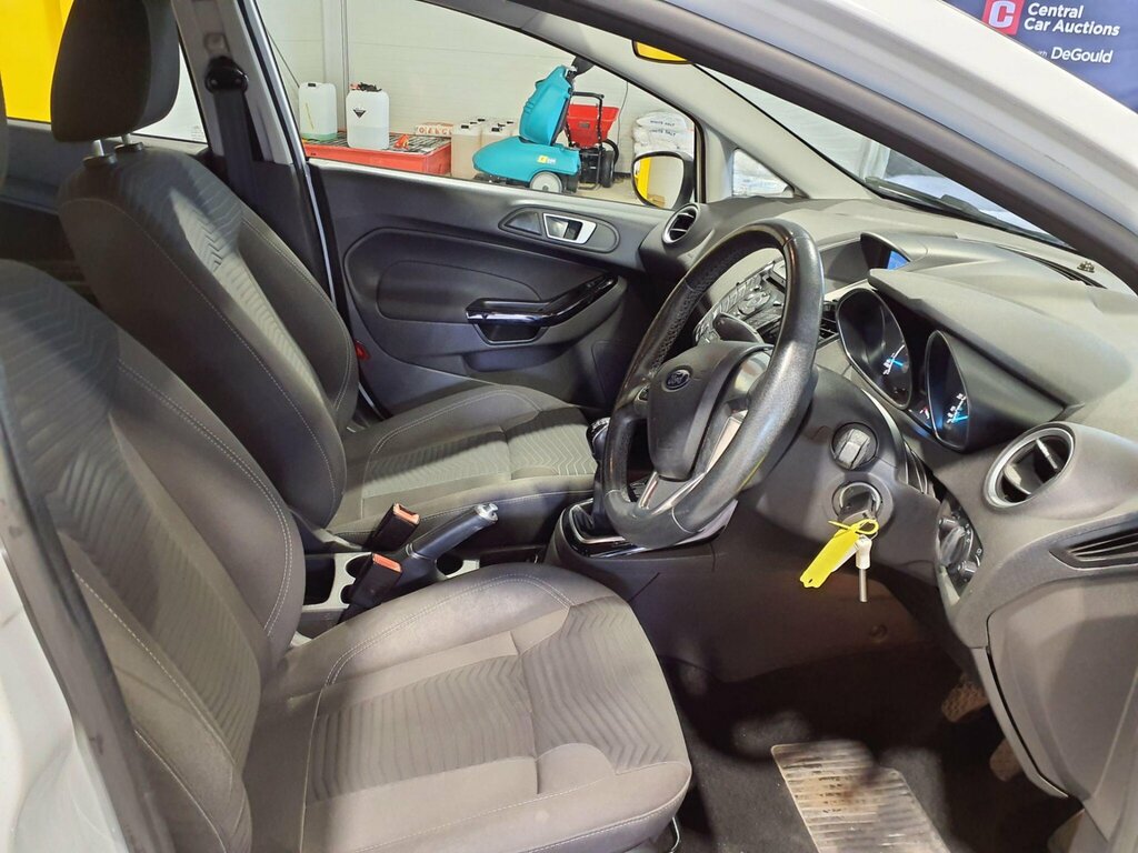 Ford Fiesta 1.25 Zetec Euro 6 NJ66XGB White #5