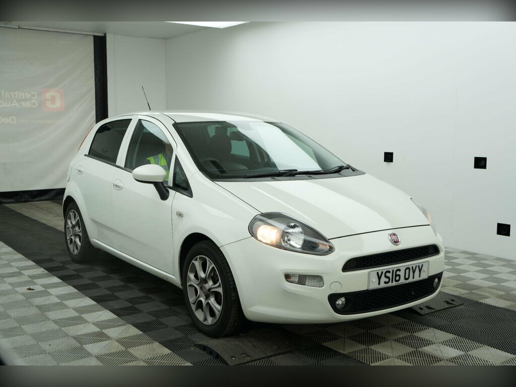 Fiat Punto 1.2 Easy Euro 6 White