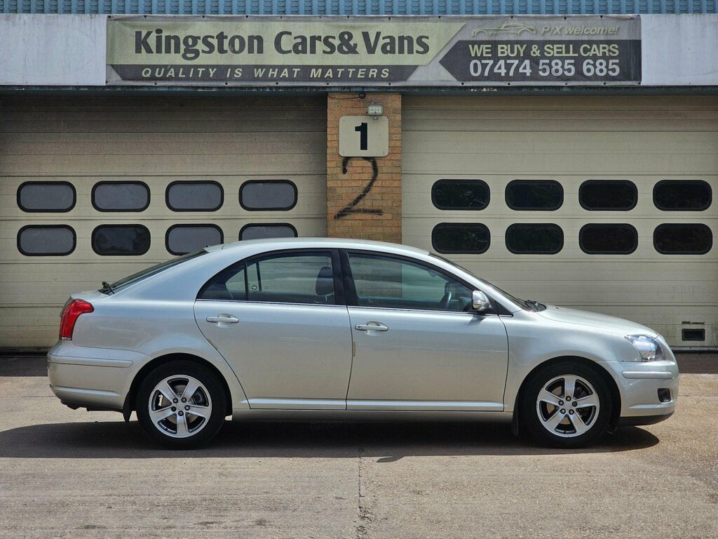 Toyota Avensis 1.8 Vvt-i T3-x Silver #4