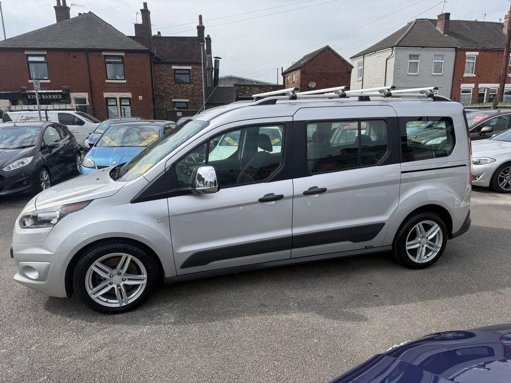 Ford Grand Tourneo Connect Zetec 1.5 Ecoblue 2018 68 Reg #4