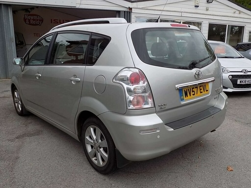 Toyota Corolla Verso 2.2 D-4d T Spirit 7 Seater WV57EVL Silver #2