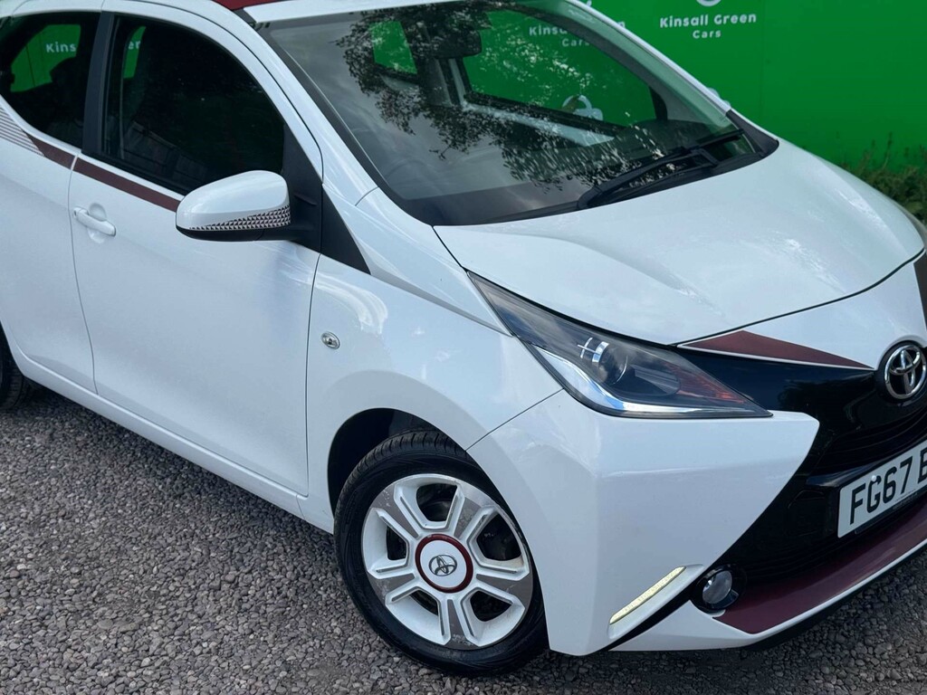 Toyota Aygo X X-claim Vvt-i FG67BXO White #6