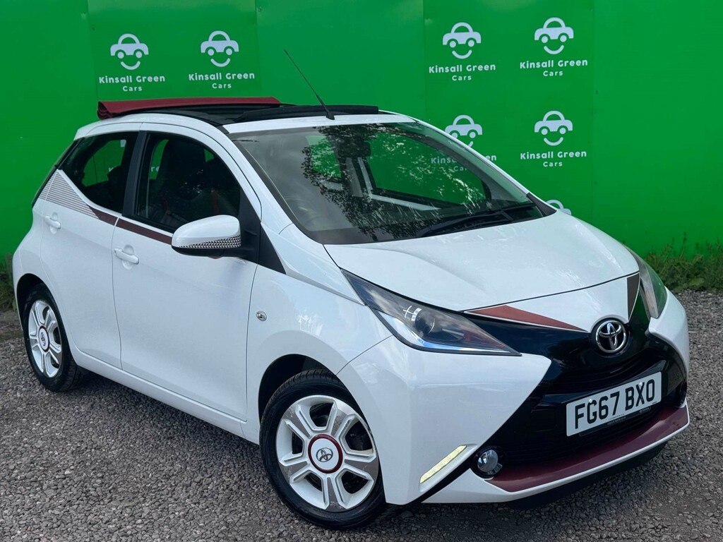 Toyota Aygo X X-claim Vvt-i FG67BXO White #2