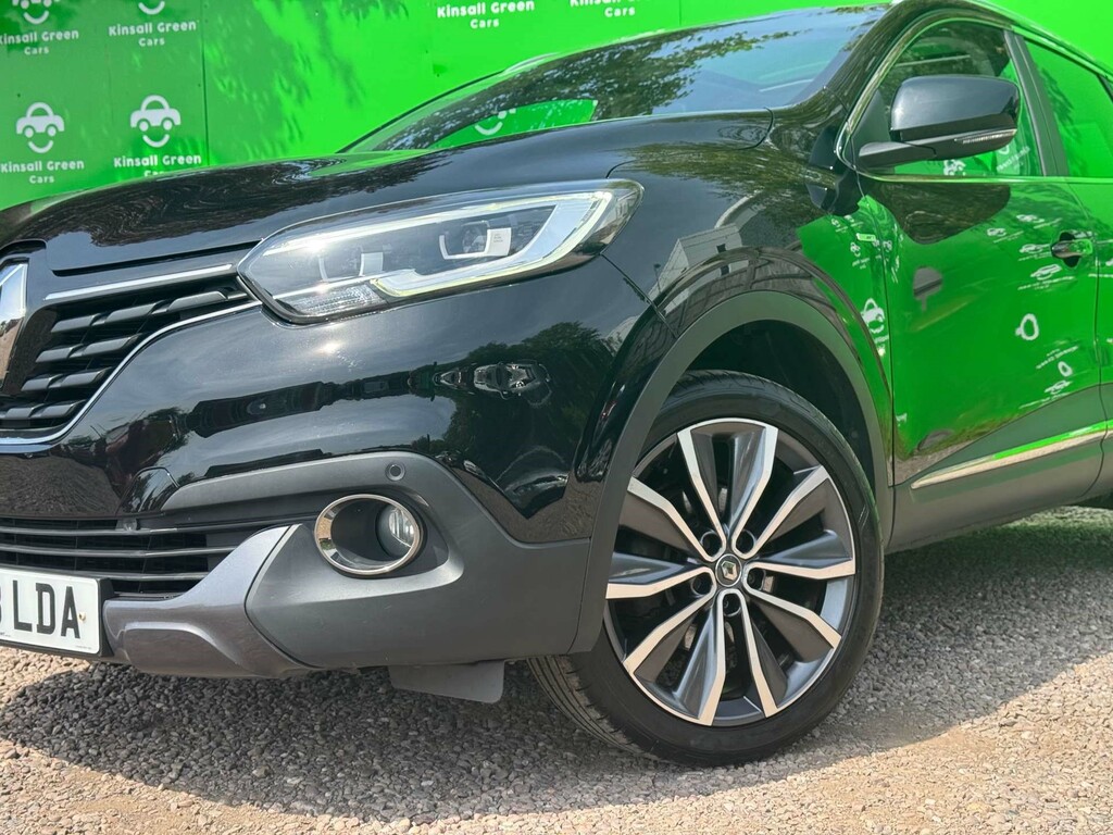 Renault Kadjar Signature Nav Tce CF68LDA Black #4