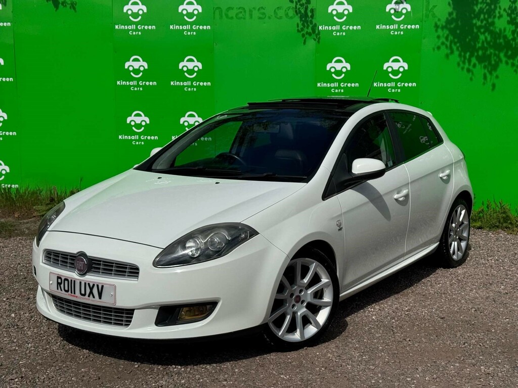 Fiat Bravo Hatchback White #2