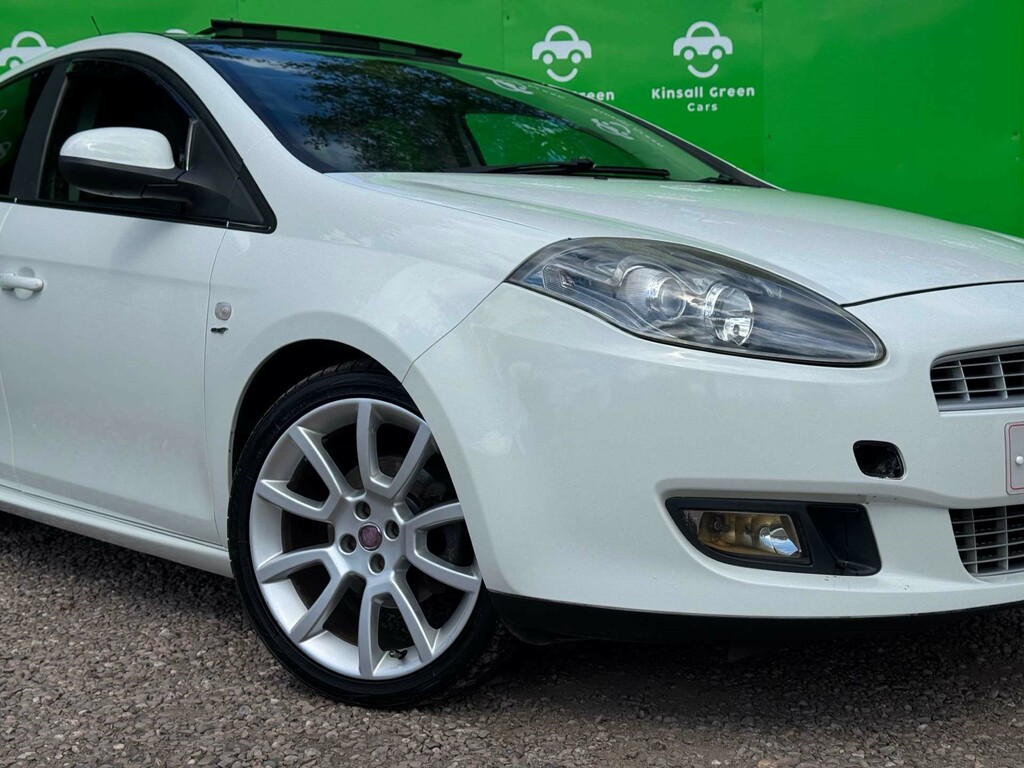 Fiat Bravo Hatchback White #3