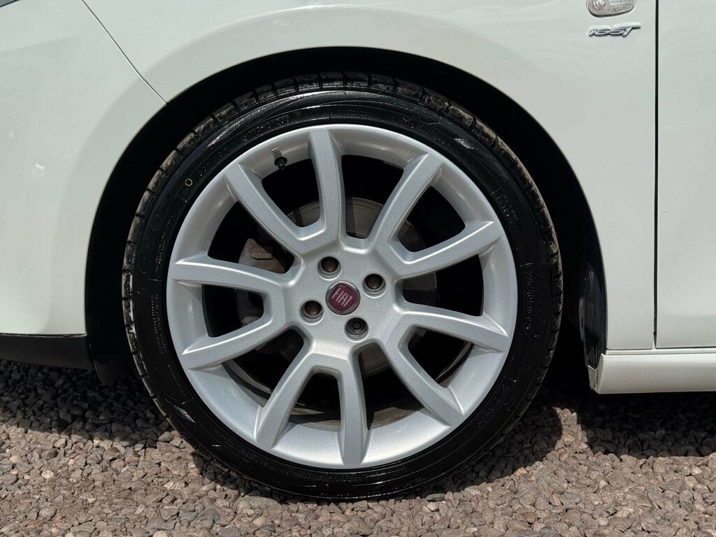 Fiat Bravo Hatchback White #22