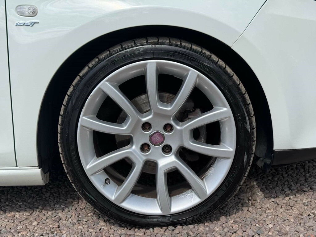 Fiat Bravo Hatchback White #20
