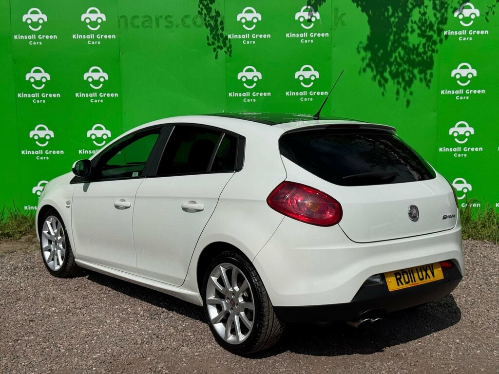 Fiat Bravo Hatchback White #7