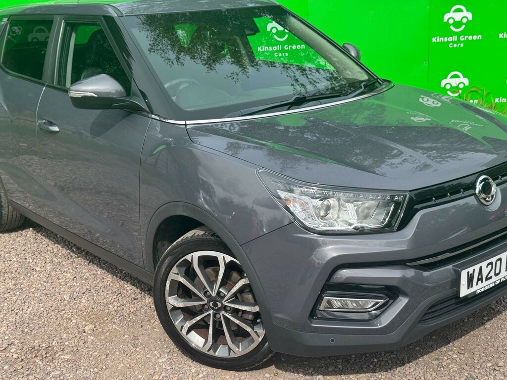 SsangYong Tivoli Ultimate Grey #5