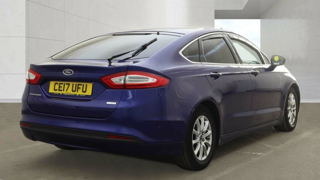 Ford Mondeo Zetec Econetic Tdci CE17UFU Blue #4