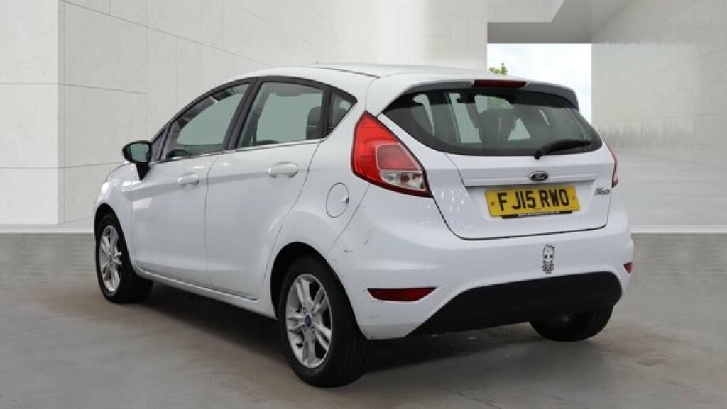 Ford Fiesta Zetec White #3