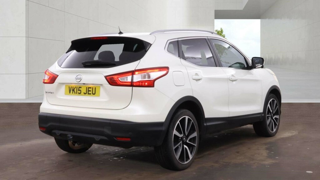 Nissan Qashqai Tekna Dci VK15JEU White #4
