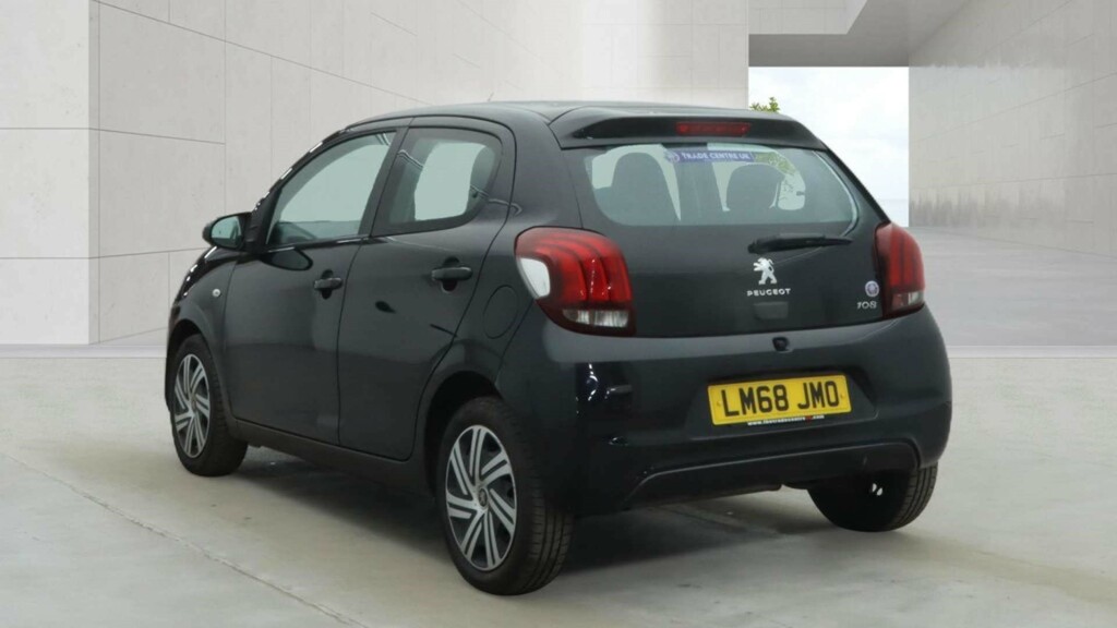 Peugeot 108 Active Black #4