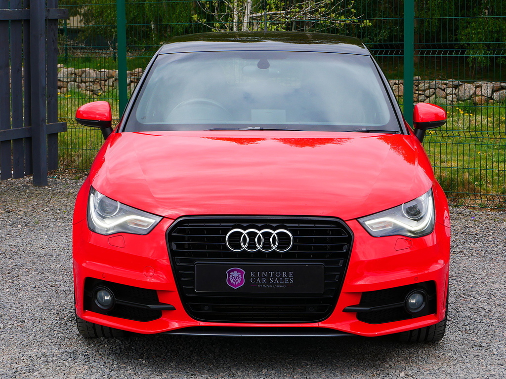 Audi A1 1.4 Tfsi Black Edition Sportback S-tronic U3334 SW63GZC Red #3