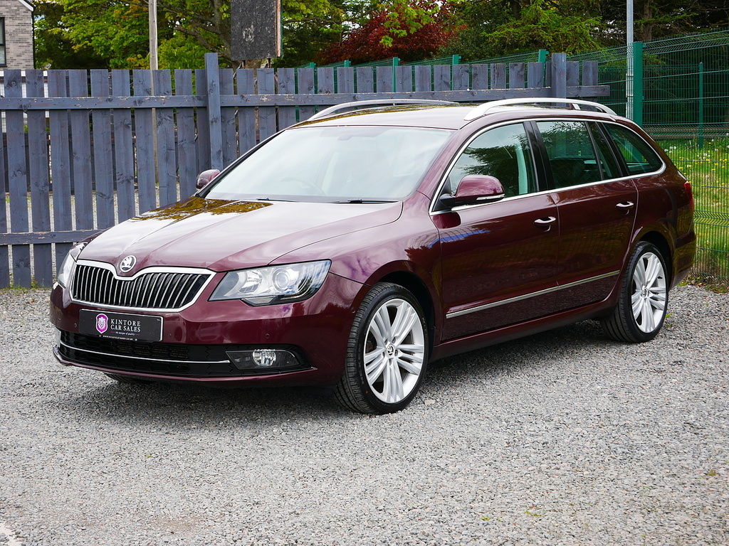 Skoda Superb 2.0 Tdi Elegance Estate Dsg U3181 SY64OLA Red #4