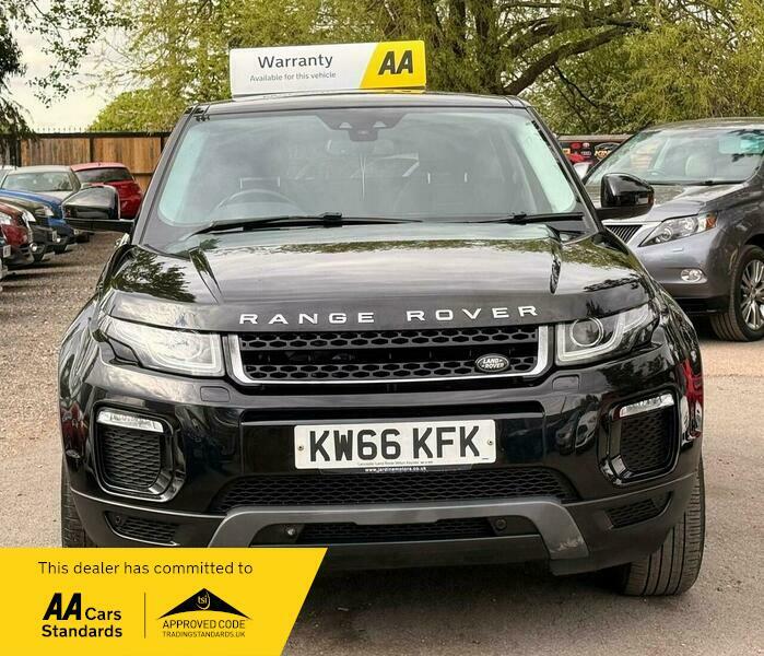 Land Rover Range Rover Evoque 2.0 Td4 Se Tech KW66KFK Black #4