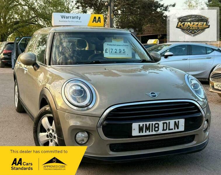 Mini Hatch 1.5 Cooper Euro 6 Grey
