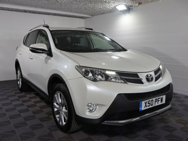 Toyota Rav 4 2.2 D-cat Invincible Suv 4Wd Euro White