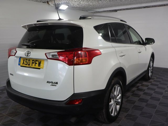 Toyota Rav 4 2.2 D-cat Invincible Suv 4Wd Euro White #5