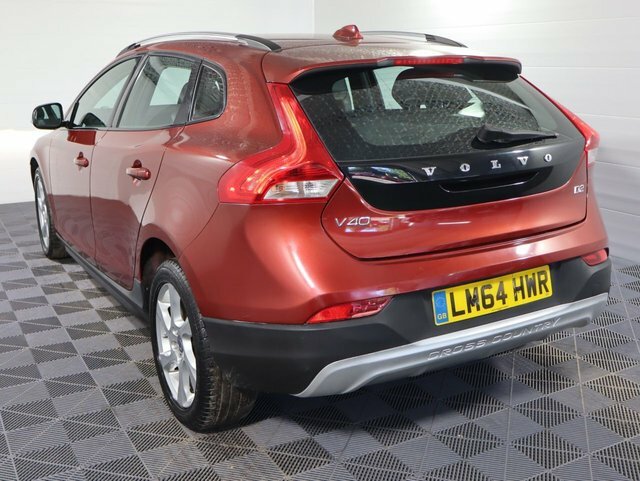 Volvo V40 Cross Country 1.6 D2 Lux Hatchback Powershift Euro 5 Red #6
