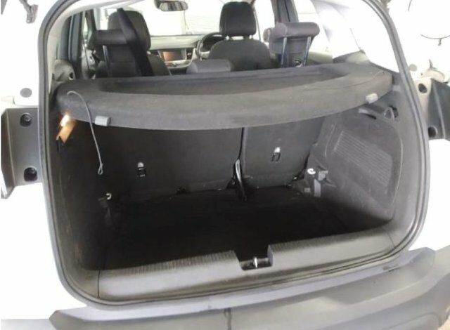Vauxhall Crossland 1.2 Turbo Design Suv Euro 6 S S LV72HKX White #4