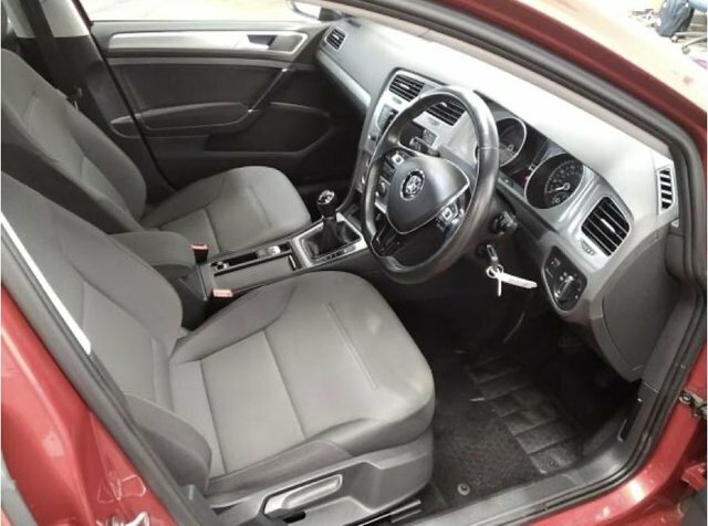 Volkswagen Golf 1.6 Tdi Bluemotion Tech Match Hatchback VA15VUP Red #4