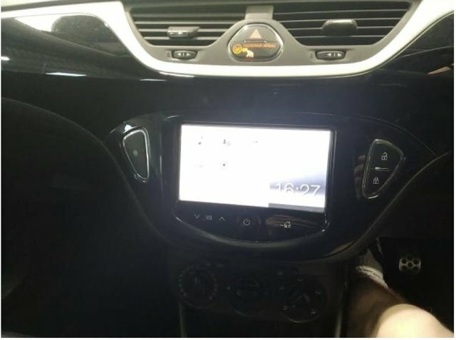 Vauxhall Corsa 1.2I Limited Edition Hatchback E KP65XPY White #6