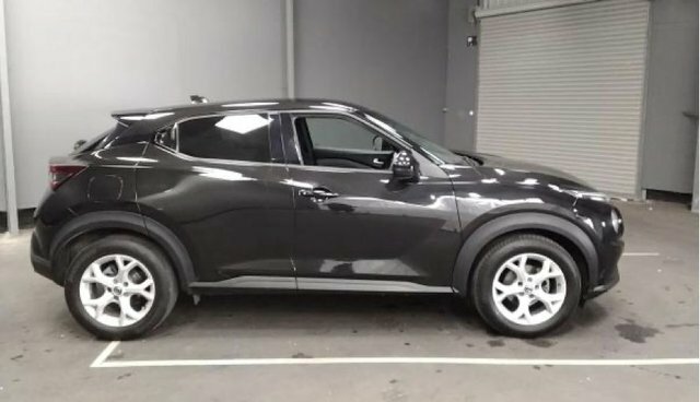 Nissan Juke 1.0 Dig-t N-connecta Suv Euro 6 DV22PFE Black #3