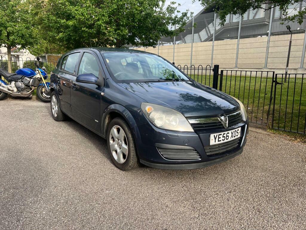 Vauxhall Astra 1.8I 16V Club Blue