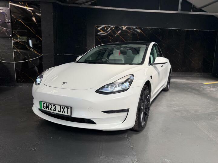 Tesla Model 3 Dual Motor Performance 4Wde Performanc White