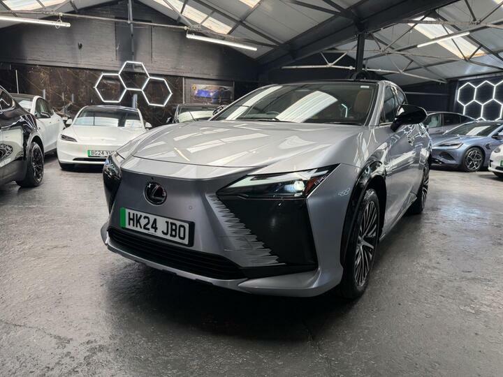 Lexus RZ 450E 71.4Kwh Takumi Direct4 Silver