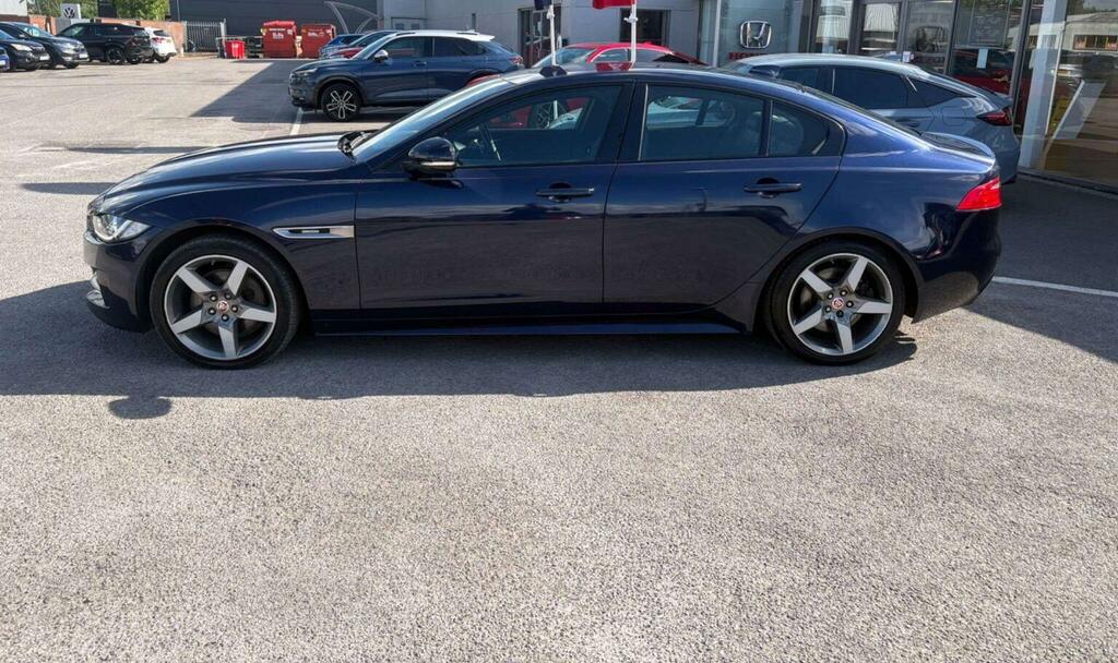 Jaguar XE Saloon 2.0I R-sport Euro 6 Ss 201717 BW17WCZ Blue #5