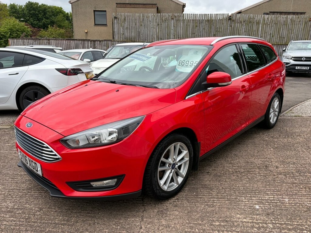 Ford Focus 1L Zetec SY16XGD Red #4
