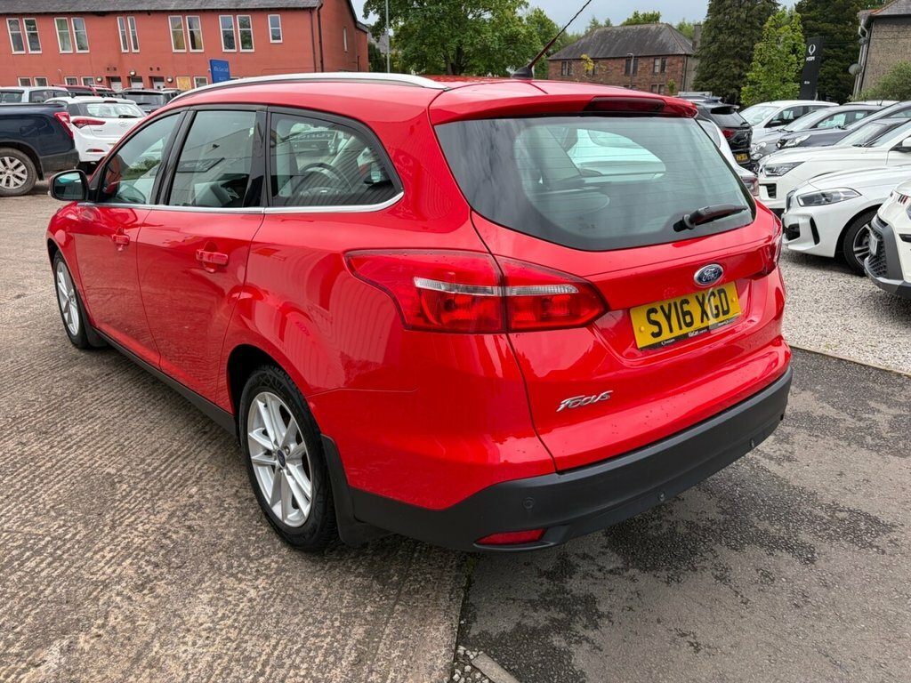 Ford Focus 1L Zetec SY16XGD Red #6