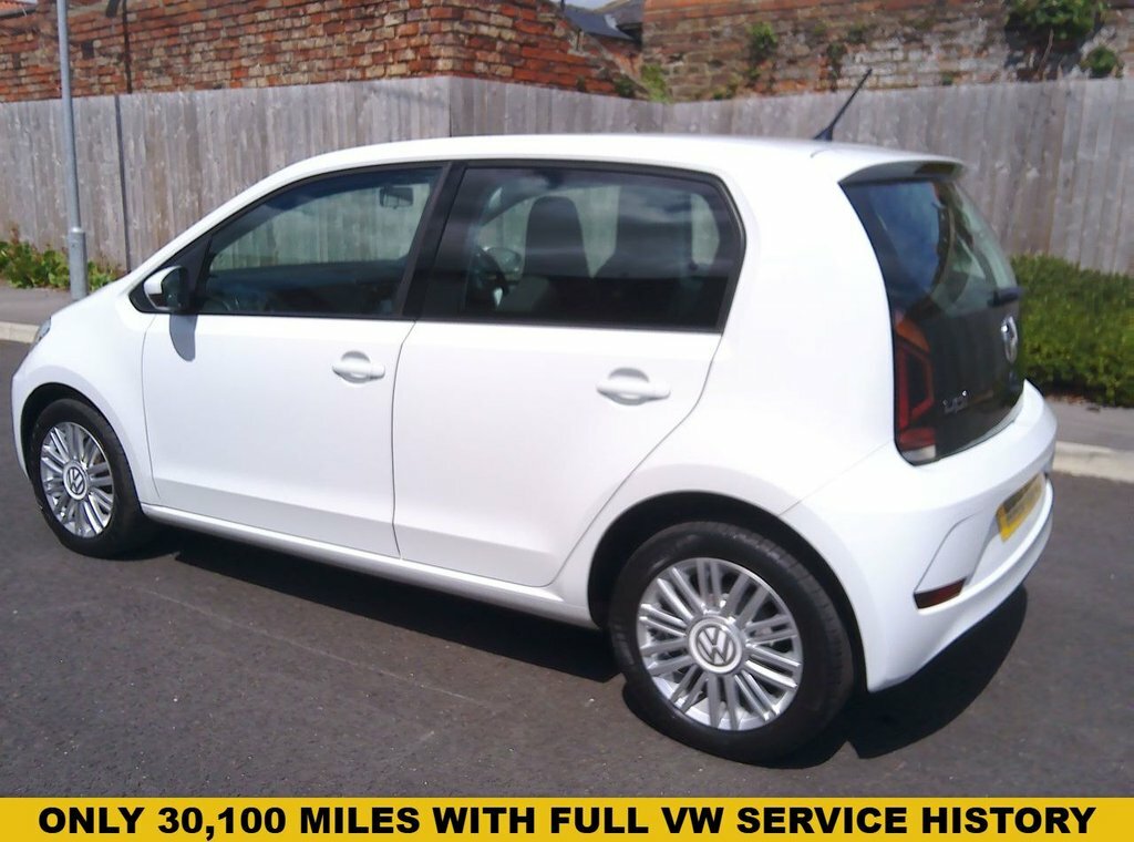 Volkswagen Up 1L Move Up MM18KLO White #2