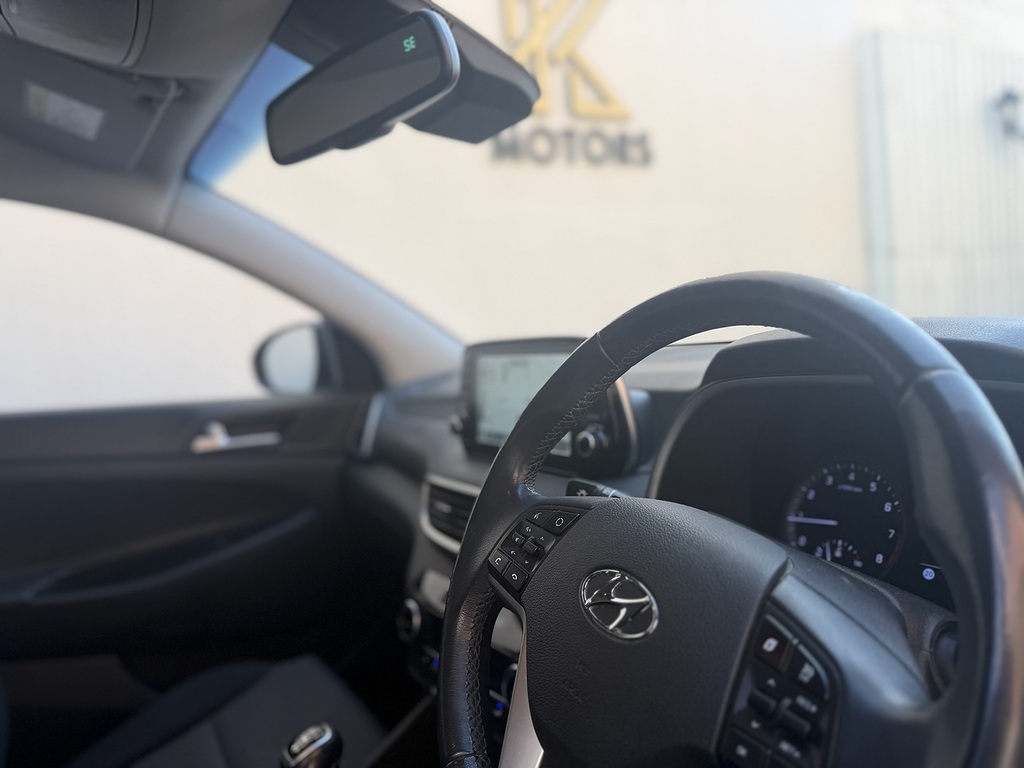 Hyundai Tucson 1.6 Gdi Se Nav Suv Euro 6 Ss EU19VMO Grey #5