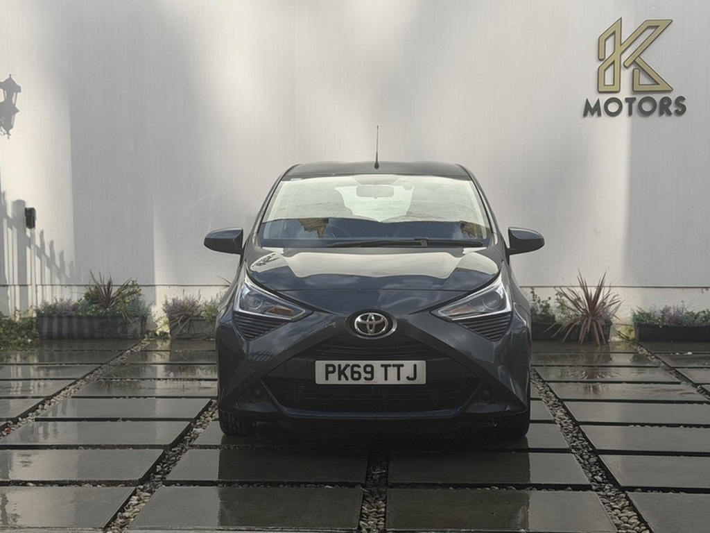 Toyota Aygo 1.0 Vvt-i X-play Hatchback Euro Grey #2