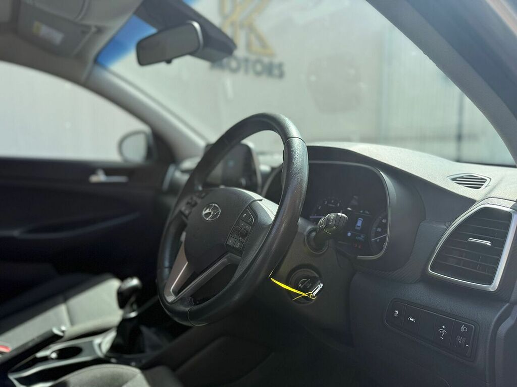 Hyundai Tucson 1.6 T-gdi Se Nav Suv Euro 6 Ss EK21HVZ Silver #5